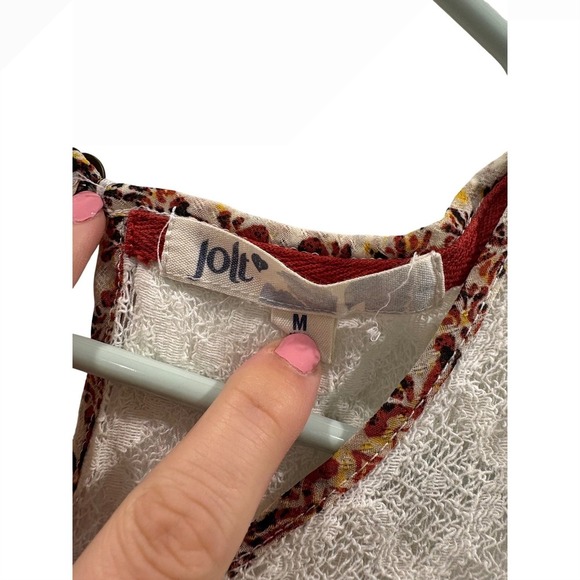 Jolt Women's Medium‎ Sleeveless Floral Print Lace Trim Keyhole Back Tank Medium - Picture 3 of 5